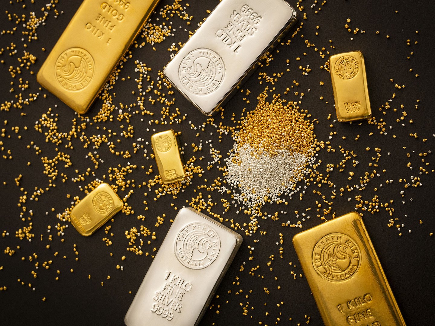 Investing in gold vs silver - The Perth Mint.