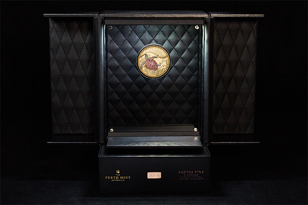 Jewelled Turtle Packaging