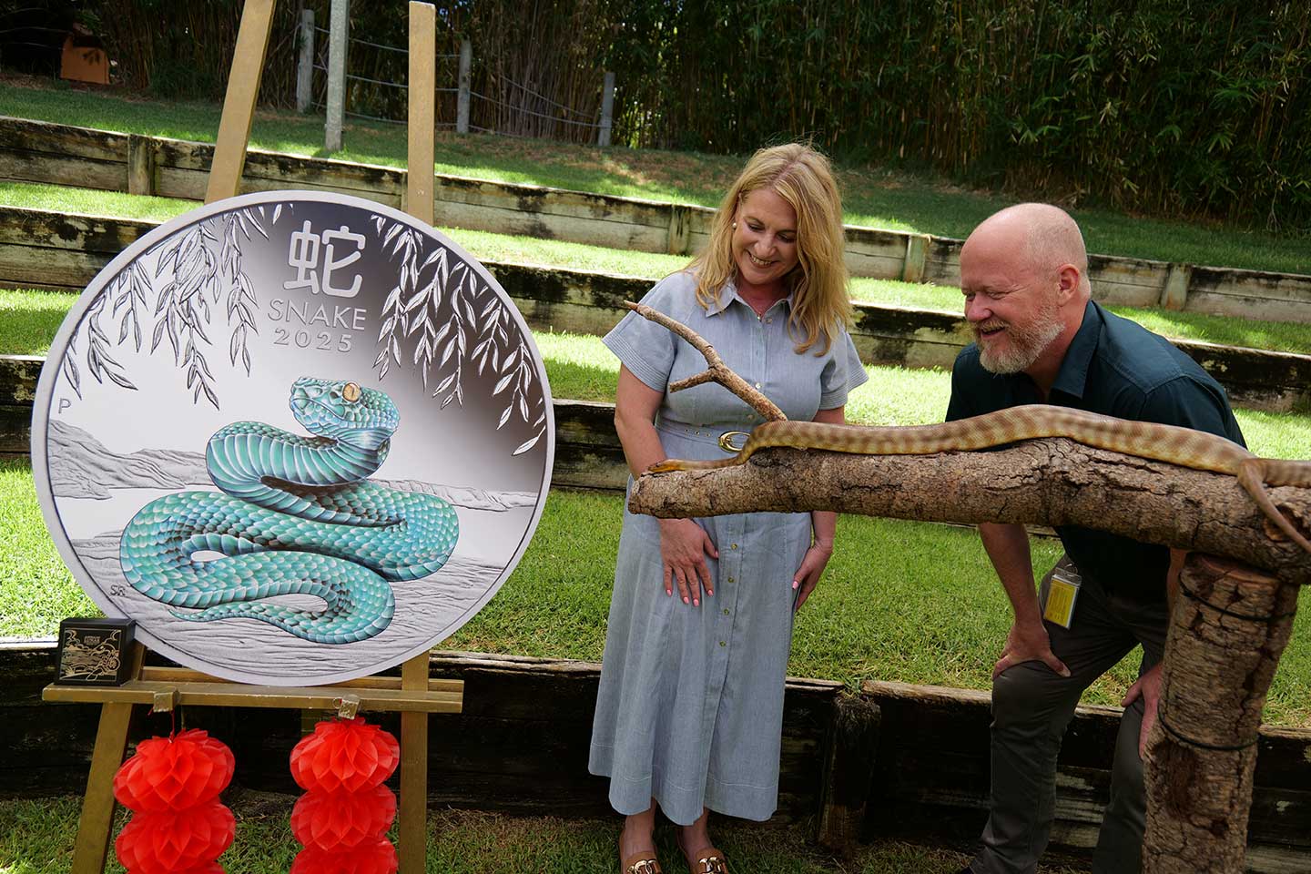 Perth Mint Deputy CEO, Melanie Brown and Perth Zoo Executive Director, David van Ooran.